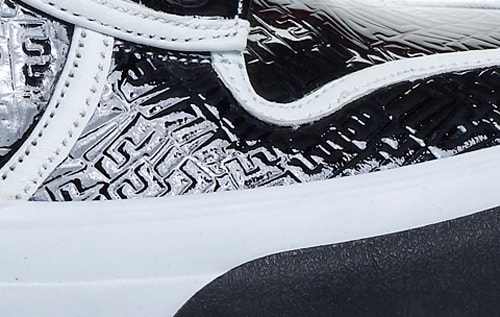 Barneys New York x ALIFE Everybody Mid Patent Pack