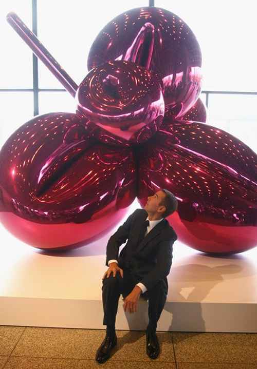 Jeff Koons - Neue Nationalgalerie Exhibition