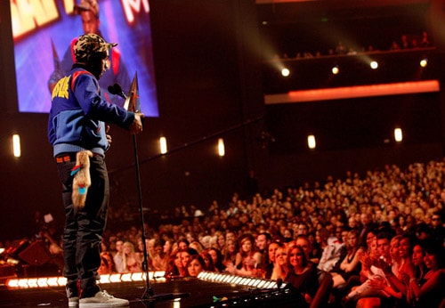 Kanye West - Pastelle Jacket Preview at the American Music Awards