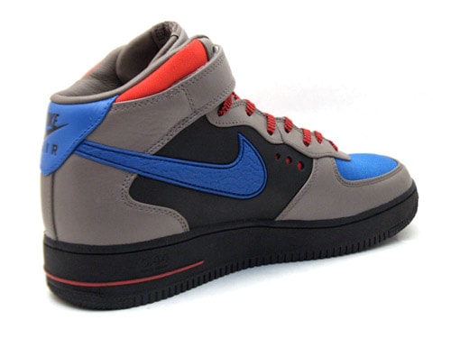 Nike Air Force 1 Mid Supreme WP 