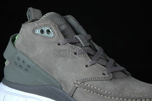 Nike Free Hybrid Boot "New Olive"