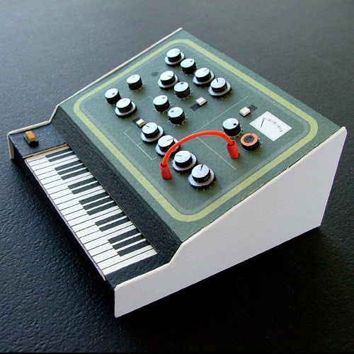 Dan McPharlin's Mini Retro Synthesizers