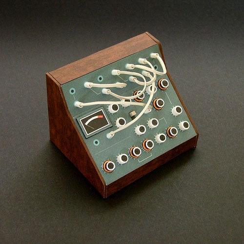 Dan McPharlin's Mini Retro Synthesizers