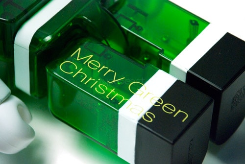 Isetan x Medicom Toy "Merry Green Christmas" 400% Bearbrick