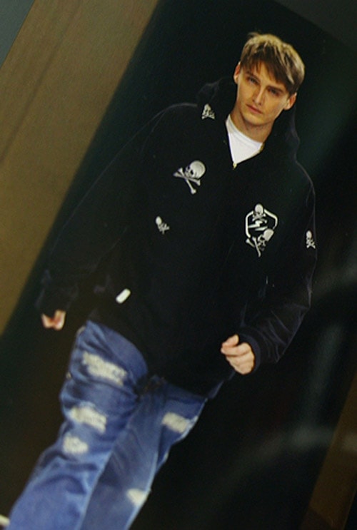 mastermind JAPAN "Majestic" Photograph Book & fragment design x Burton "Sleeper" Hoodie