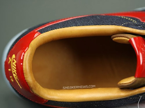 Mayor's Nike iD Bespoke Air Force 1