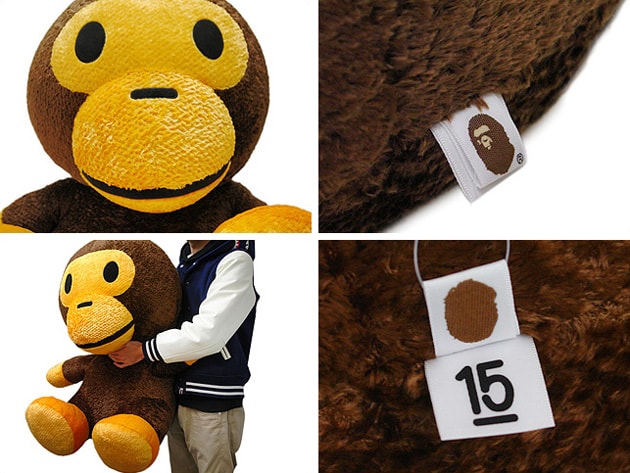 bape-gold-member-baby-milo-plush-2