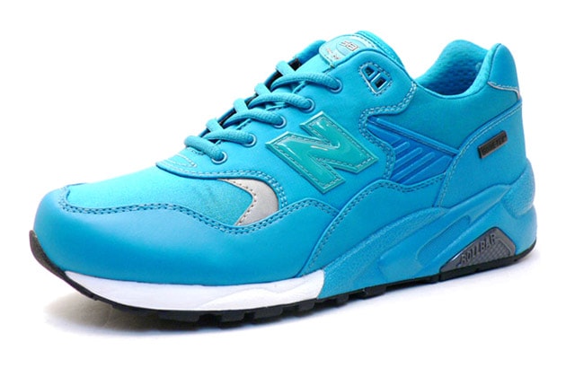 new-balance-mt580-goretex-1