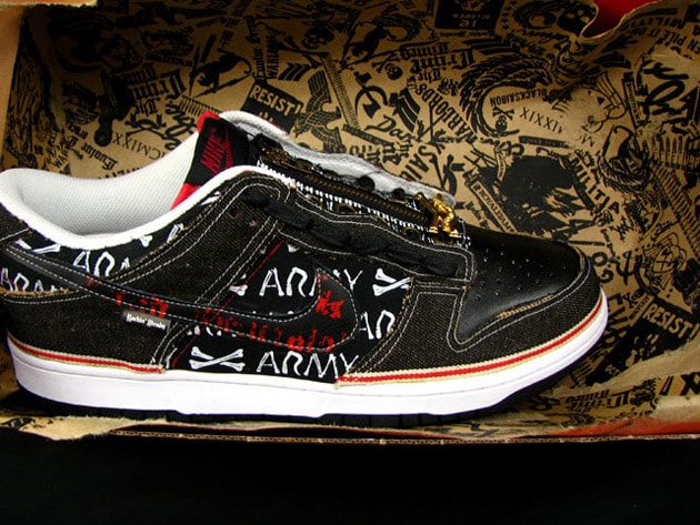 sbtg-skeleton-comrade-custom-nike-dunks-1
