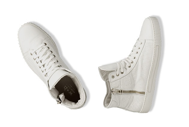 wings-horns-ss-2009-preview-1