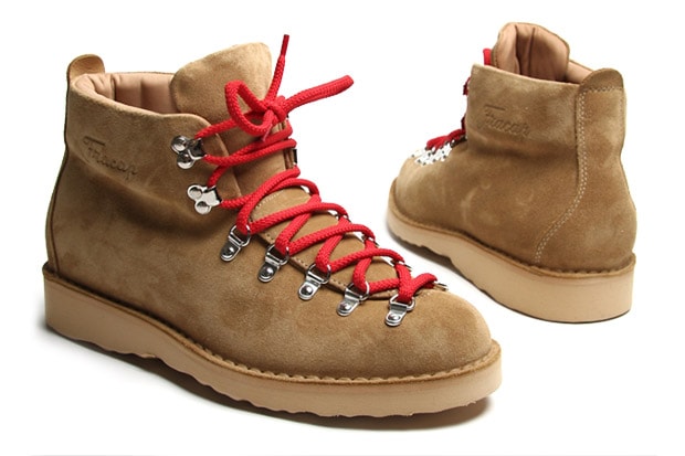 fracap-japan-monkey-mountaineering-boots-1