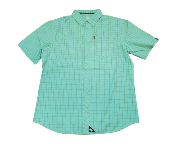 in4mation-ss09-new-releases-00