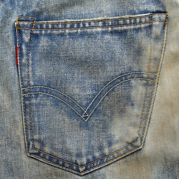levis-501xx-1947-distressed-denim-1