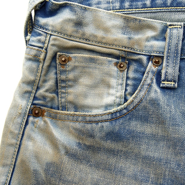 levis-501xx-1947-distressed-denim-1