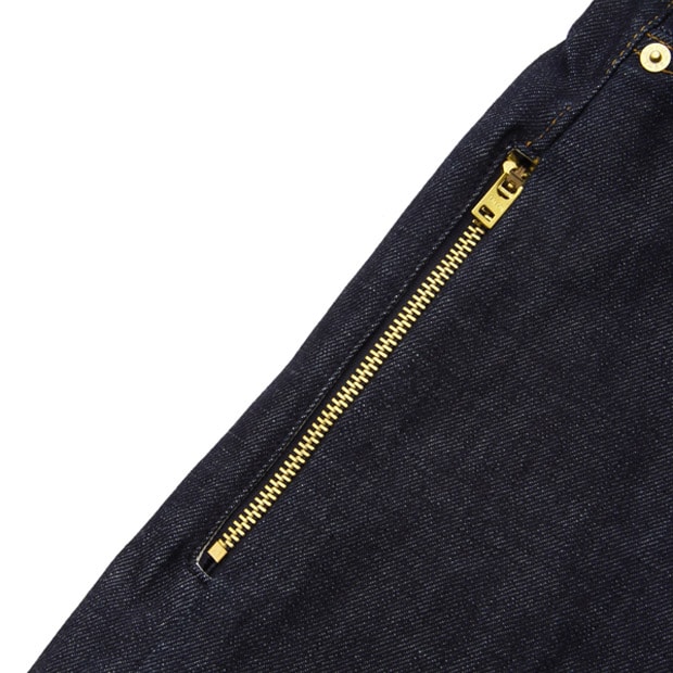 levis-fenom-gold-metal-disco-decoration-207-505-1