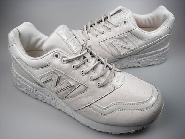 new-balance-m575j-ostrich-skin-1