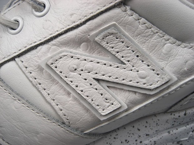 new-balance-m575j-ostrich-skin-1