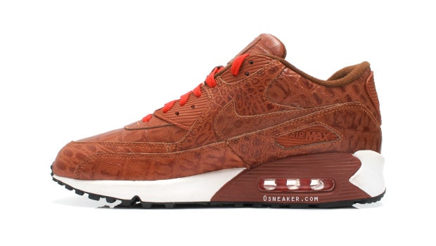nike-air-max-90-friend-family-croc-1