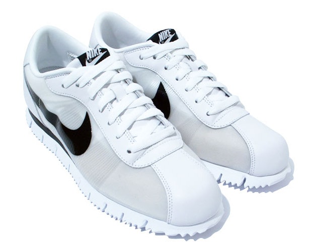 nike-sportswear-cortez-flymotion-1