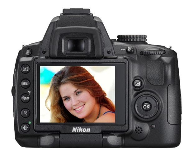 nikon-d5000-dslr-camera-2