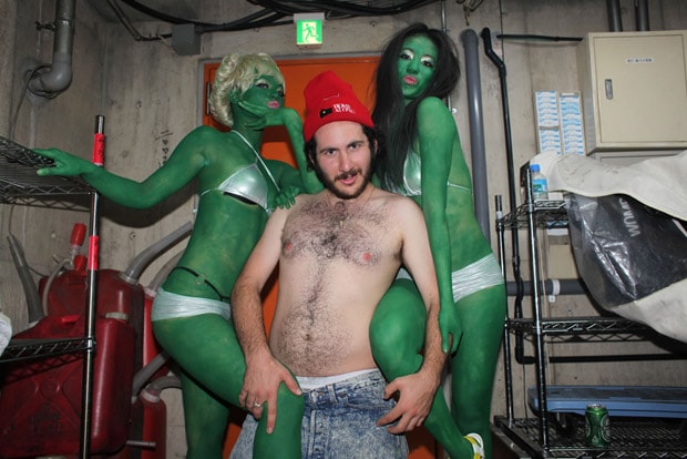 steve-aoki-star-trek-womb-event-1