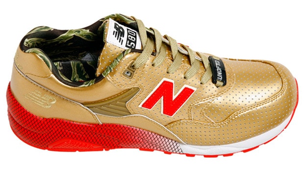 stussy-undefeated-realmad-hectic-full-metallic-jacket-new-balance-mt580-1