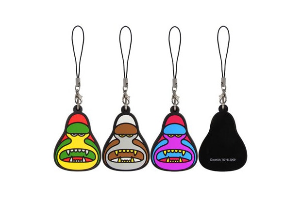 amos-toys-yod-king-ken-phone-charm-1