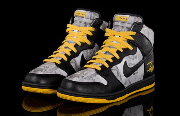 futura-livestrong-nike-flom-dunk-high-1