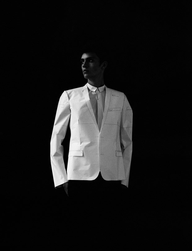 Kris Van Assche | Sculpture & Photography Exhibition France