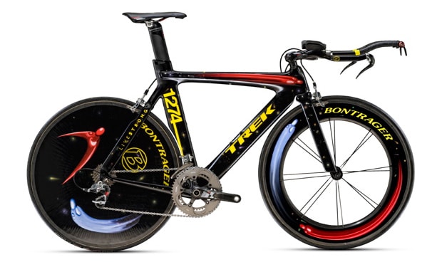 lance-armstrong-shepard-fairey-kenny-scharf-artist-bikes-1