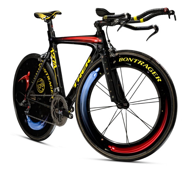 lance-armstrong-shepard-fairey-kenny-scharf-artist-bikes-1