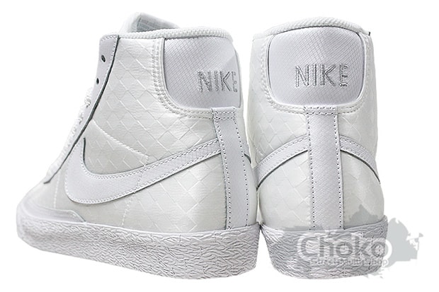 nike-sportswear-blazer-high-white-checker-1
