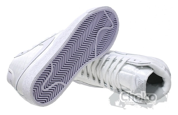 nike-sportswear-blazer-high-white-checker-1