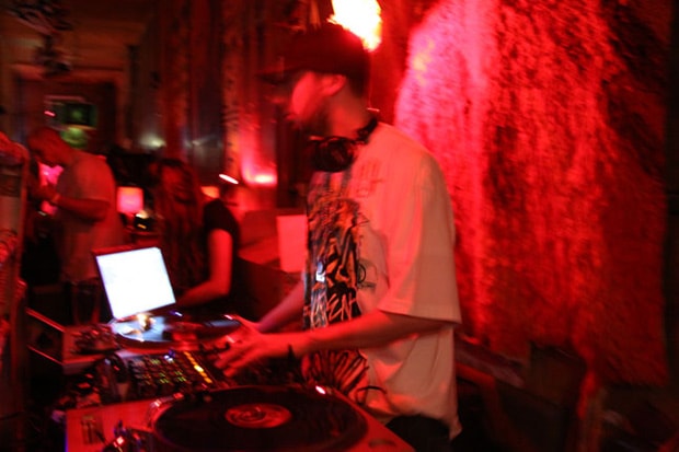 sneaker-freaker-issue15-party-1