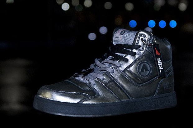 star-trek-staple-airwalk-sneakers-1