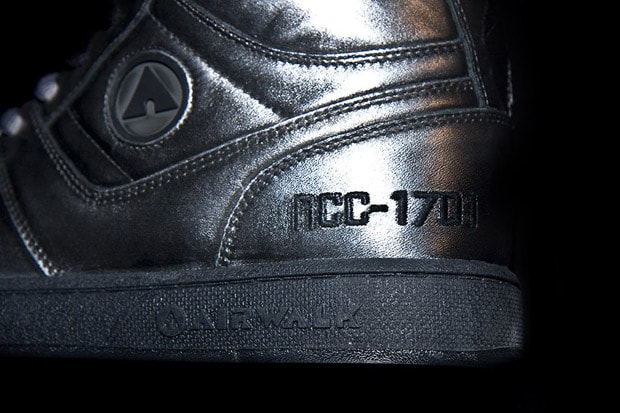 star-trek-staple-airwalk-sneakers-1