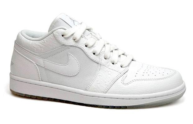 air-jordan-1-phat-low-ostrich-skin
