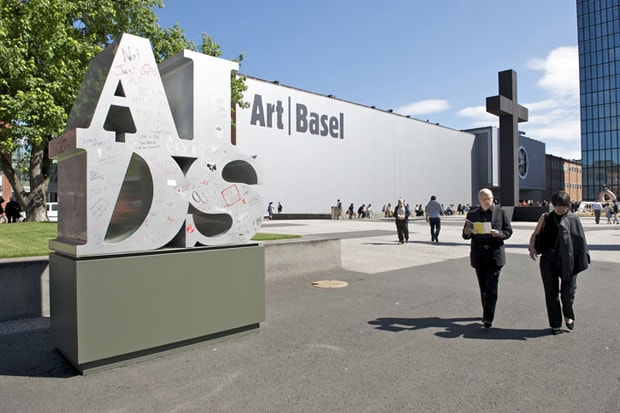 A Look Into Art Basel Switzerland 2009