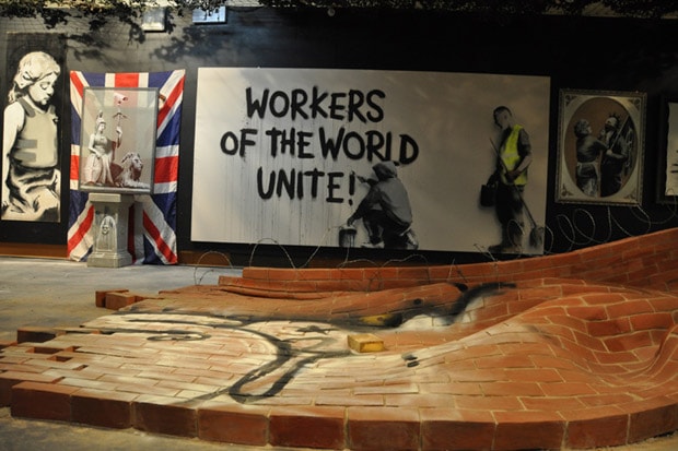 banksy-2009-summer-show-bristol