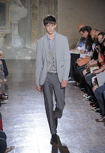 john-varvatos-2010-spring-rtw-collection