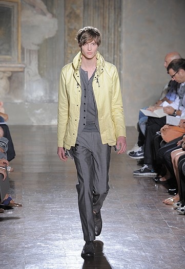 john-varvatos-2010-spring-rtw-collection