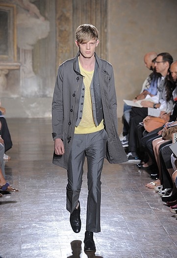 john-varvatos-2010-spring-rtw-collection