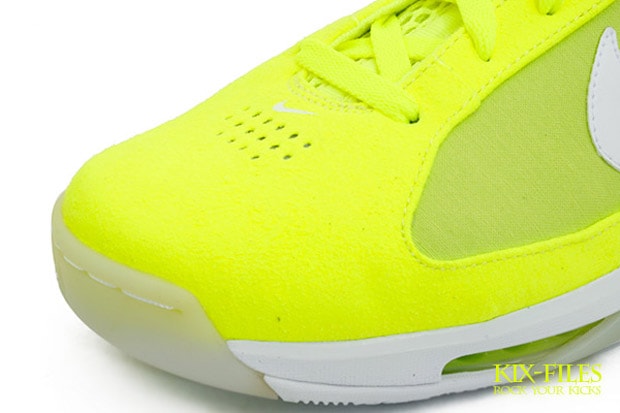 nike-hypermax-nfw-tennis-ball-pack