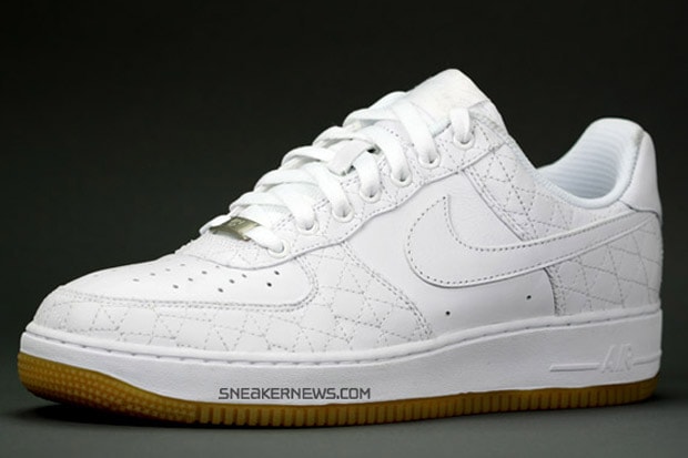 nike-sportswear-air-force-1-un-michael-lau