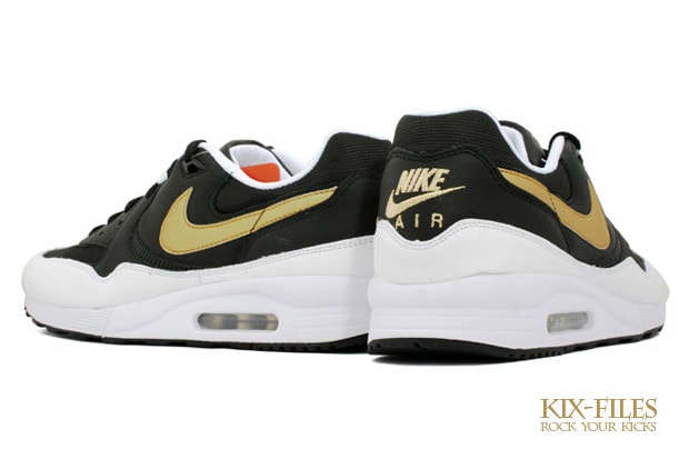 nike-sportswear-air-max-light-two-tone-gold-1