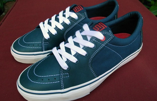sdouble-vans-av-sk8-lo