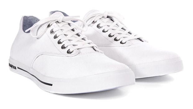 seavees-pantone-white-sneakers