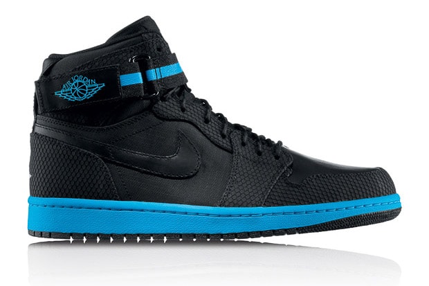air-jordan-i-1-hi-strap-2009-holiday-collection-01