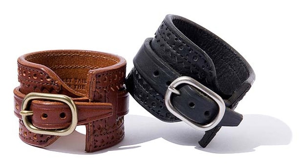 deluxe-2009-fall-winter-july-release