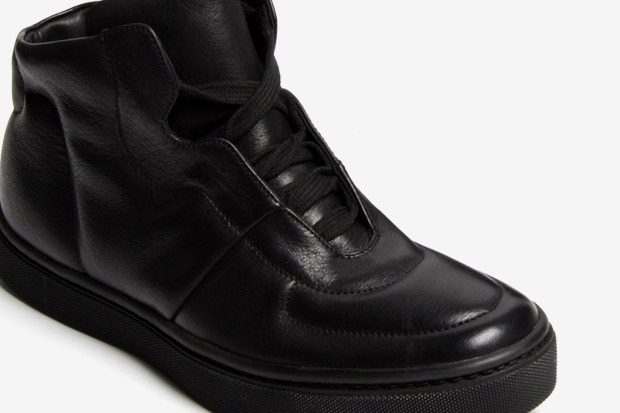 hussein-chalayan-2009-fall-hybrid-footwear